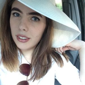 Meet your Posher, Madeline